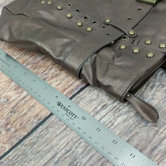 NWT Unbranded Hobo Purse Handbag Studded Buckle Accent 10" Handle Metallic Brown - Picture 6 of 7